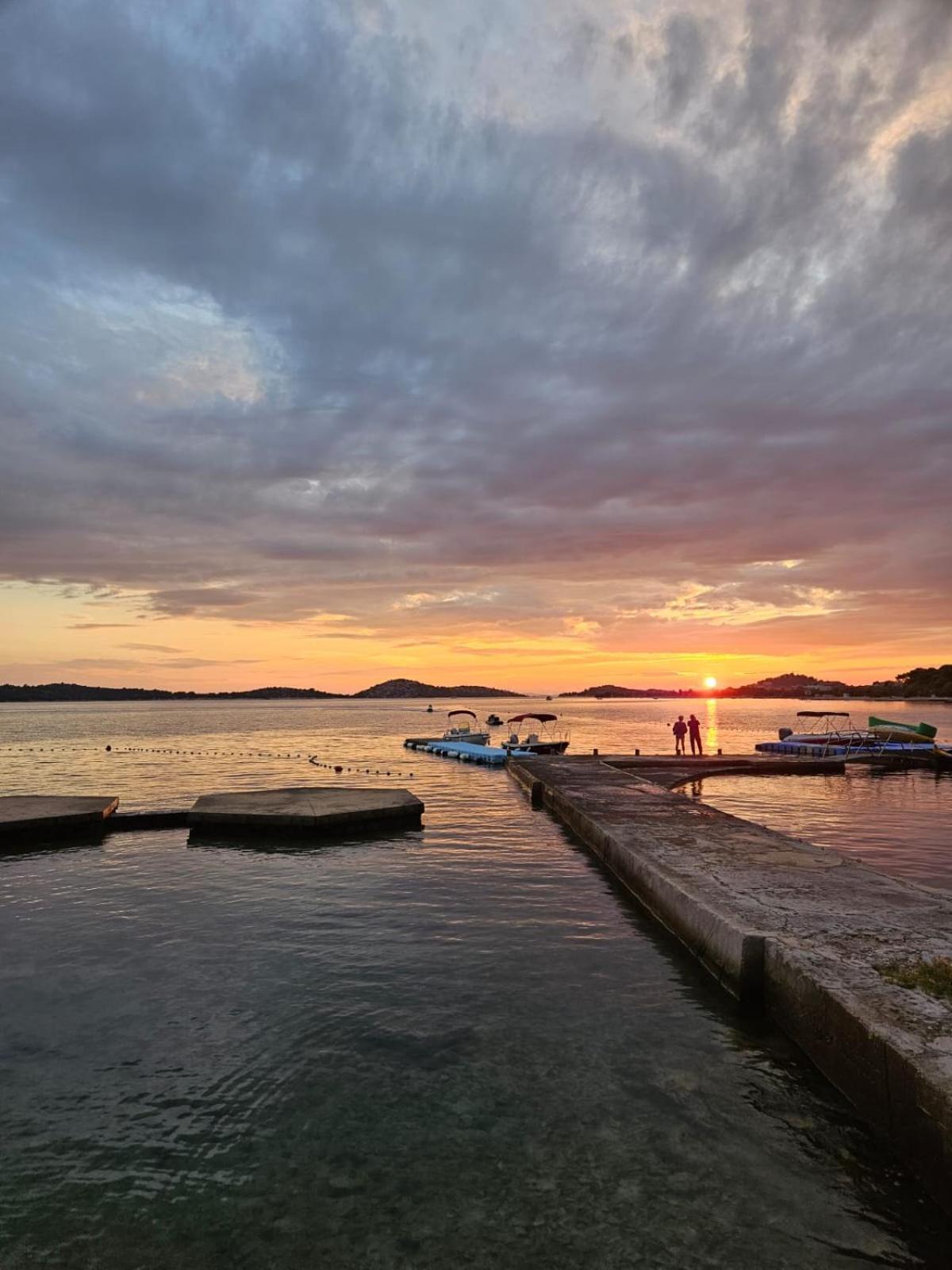 Apartmani Linda Vodice Exteriér fotografie